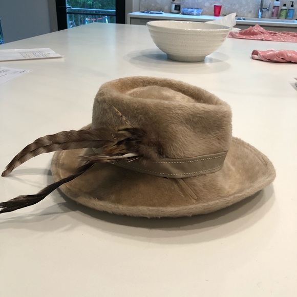 True vintage feather brim fedora hat by Adolfo Realites Paris BNWT!! - Picture 2 of 8